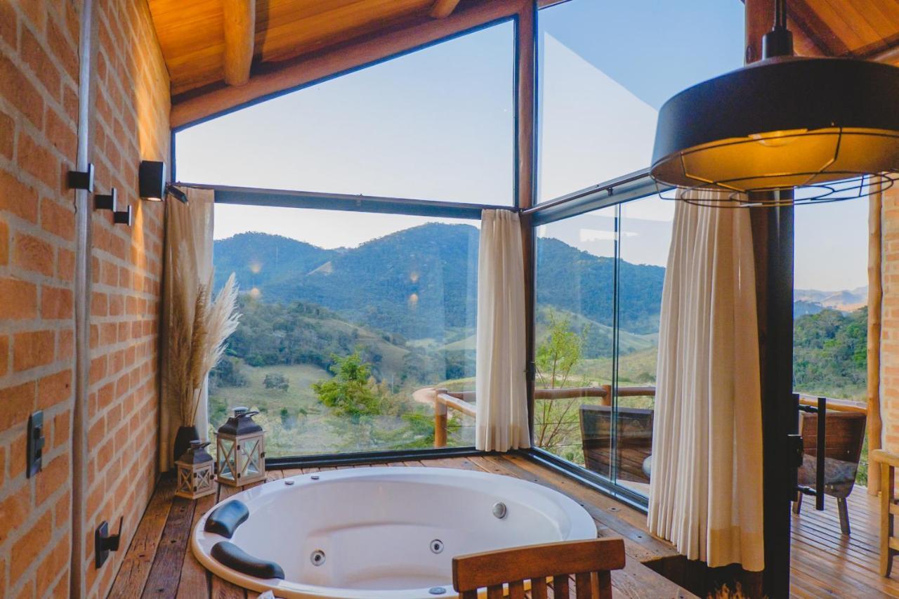 Pousada Ho'Oponopono Chalets & Wine Sapucaí-Mirim Exteriör bild