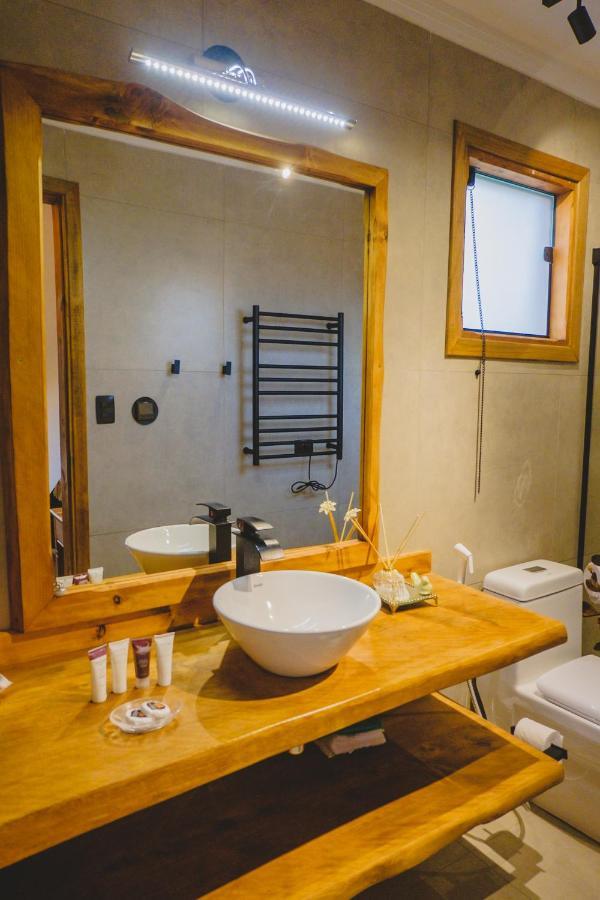 Pousada Ho'Oponopono Chalets & Wine Sapucaí-Mirim Exteriör bild